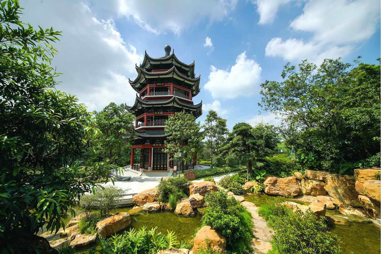 江苏扬州有一座个园，园中有孤品叠石，可以领略假山中的四季美景__财经头条