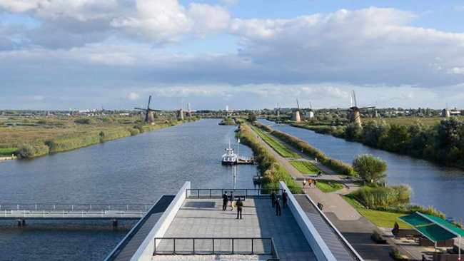 简约大方：联合国教科文世界遗产地 Kinderdijk 游客中心 