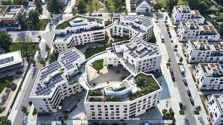 “高空”连接：慕尼黑 多马格军营公寓区改造 